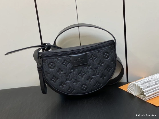 Affordable Moon LOUIS VUITTON Crossbody 0707